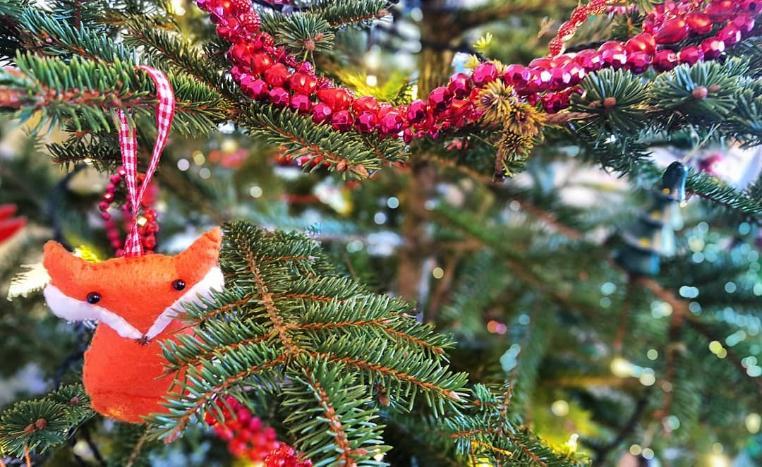 a felted fox christmas tree decoration